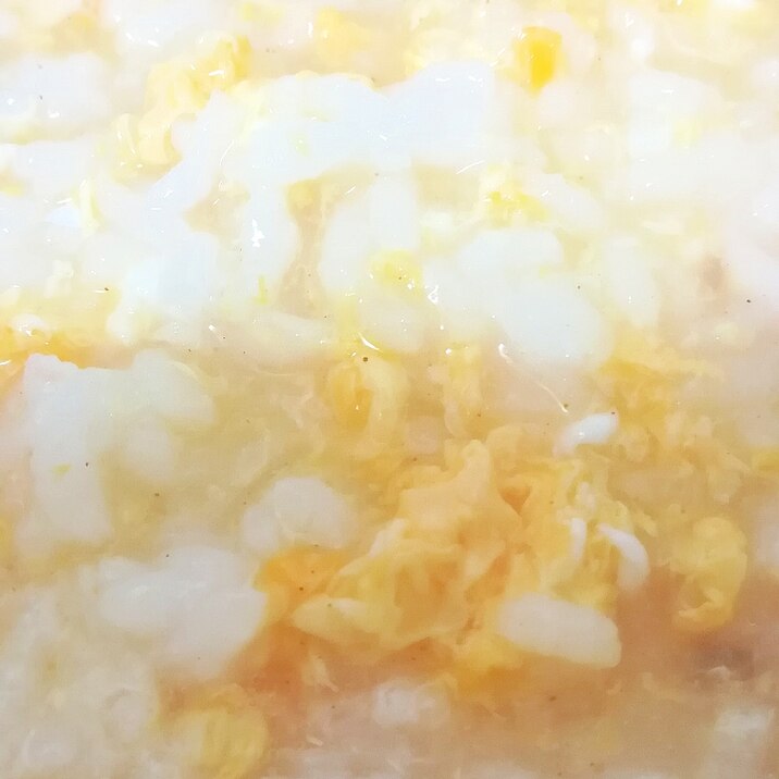 胃にやさしい☆梅こんぶ茶風味の卵おかゆ